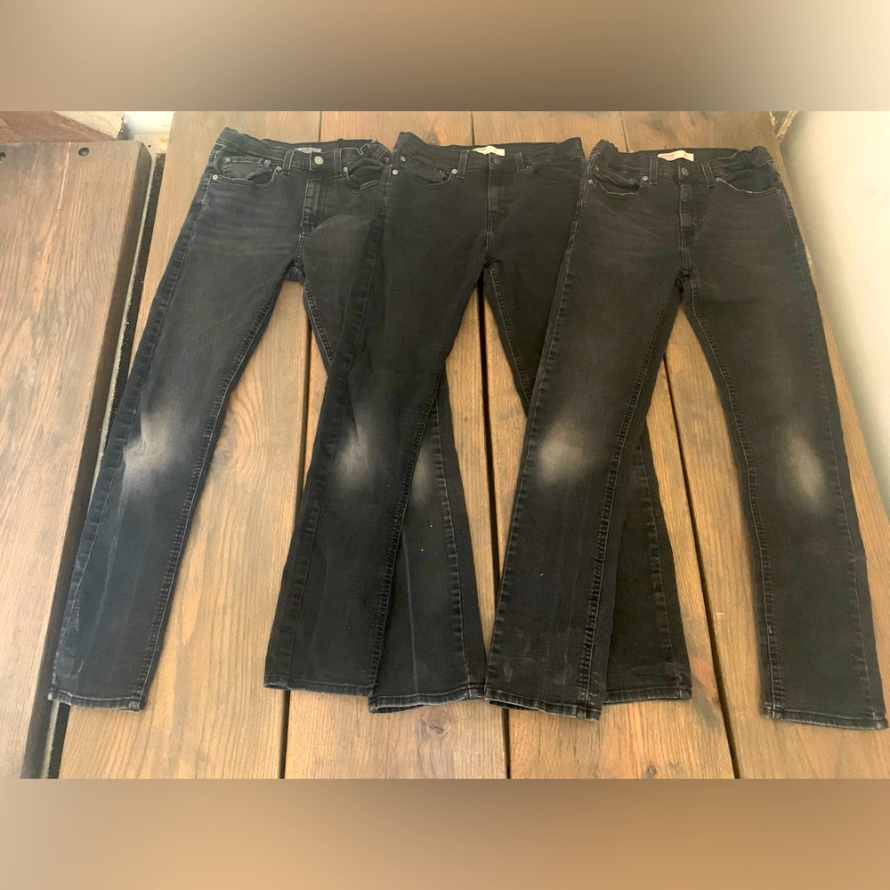 Boys size 16 skinny Levi stratus pants